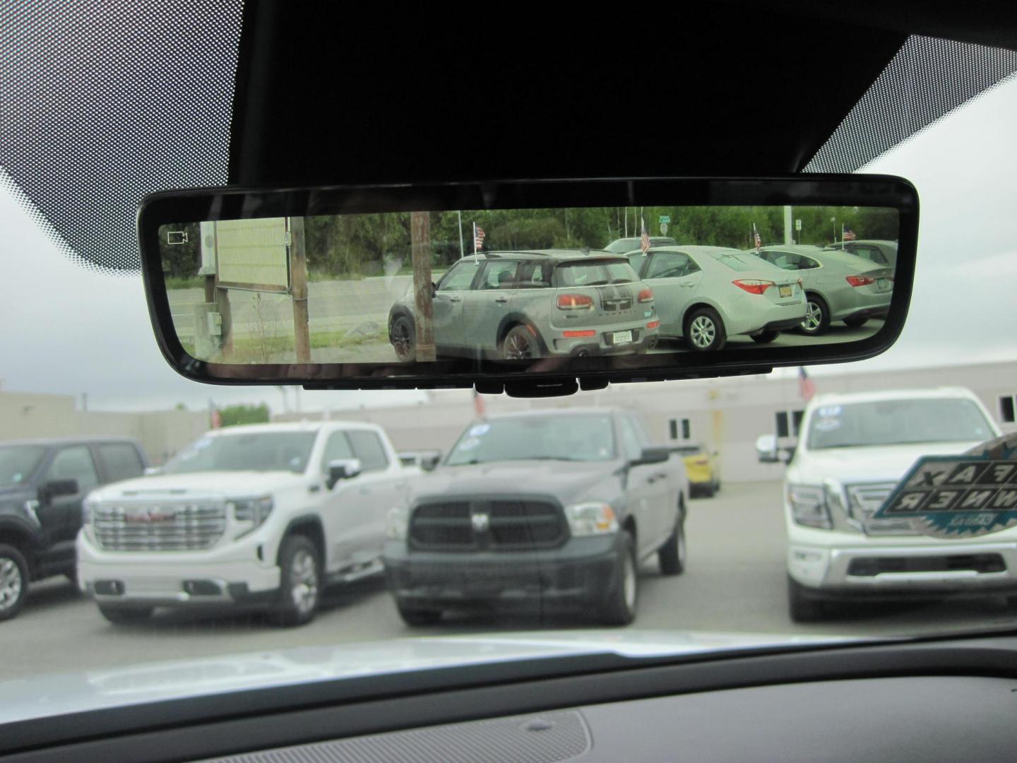 2024 white /black Kia Telluride SX-Prestige X-Pro AWD (5XYP5DGC3RG) with an 3.8L V6 DOHC 24V engine, 8A transmission, located at 9530 Old Seward Highway, Anchorage, AK, 99515, (907) 349-3343, 61.134140, -149.865570 - Low Miles on this 2024 KIA Telluride SX-Prestige X-Pro AWD come take a test drive. - Photo#14