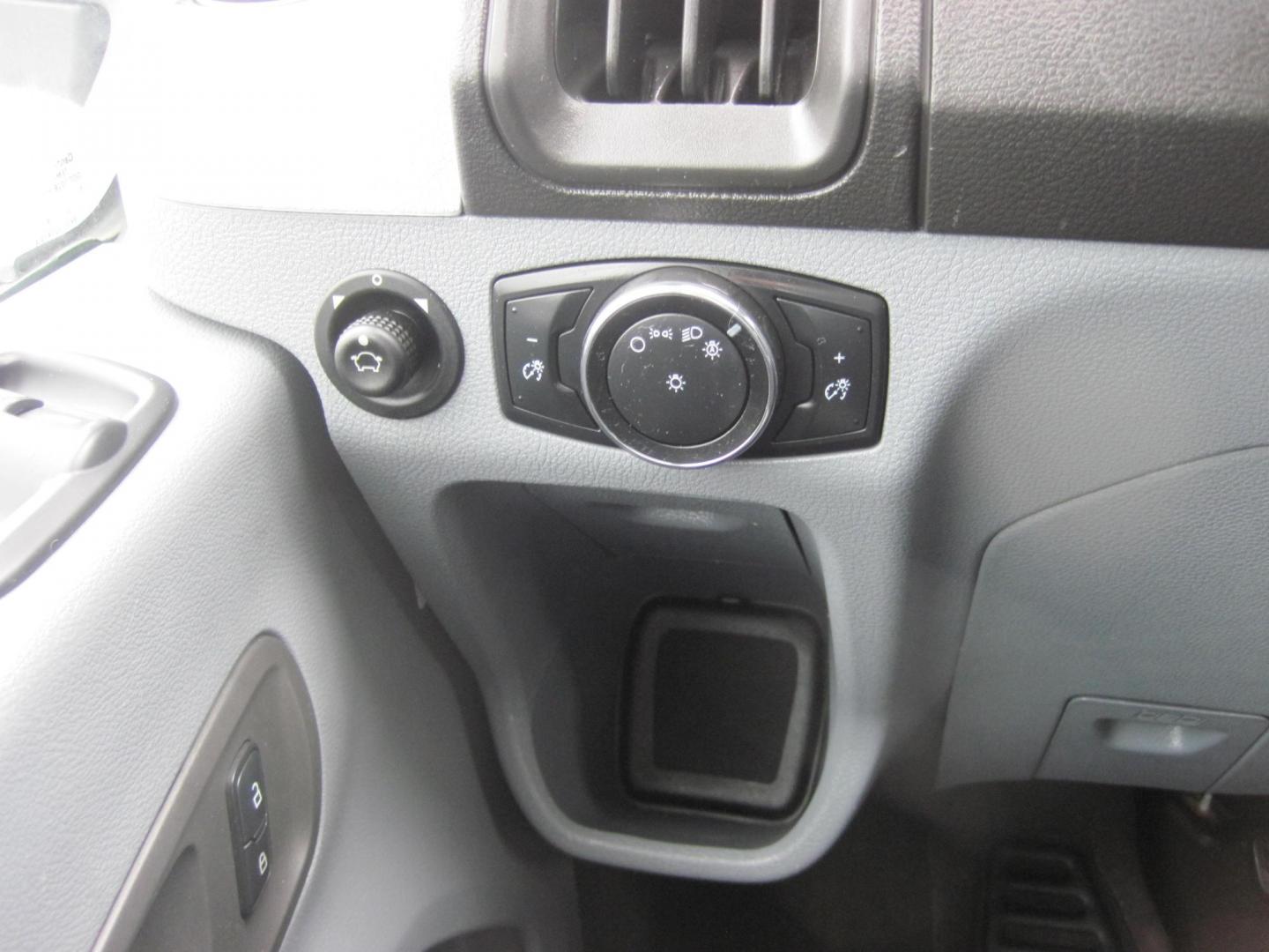2017 white /gray Ford Transit 350 Wagon High Roof XLT w/Sliding Pass. 148-in. WB (1FBZX2XM1HK) with an 3.7L V6 DOHC 24V engine, 6A transmission, located at 9530 Old Seward Highway, Anchorage, AK, 99515, (907) 349-3343, 61.134140, -149.865570 - Photo#9