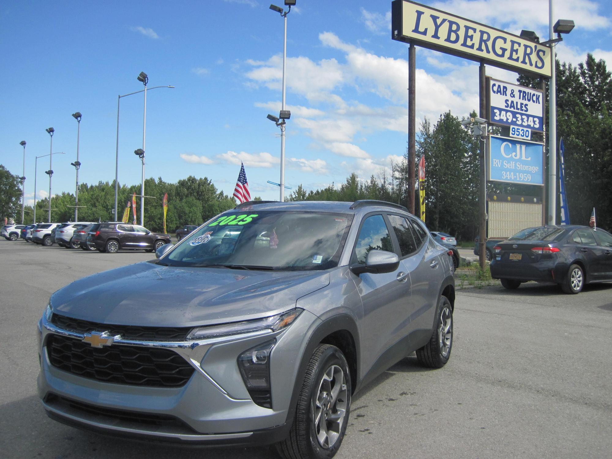 photo of 2025 Chevrolet Trax LT