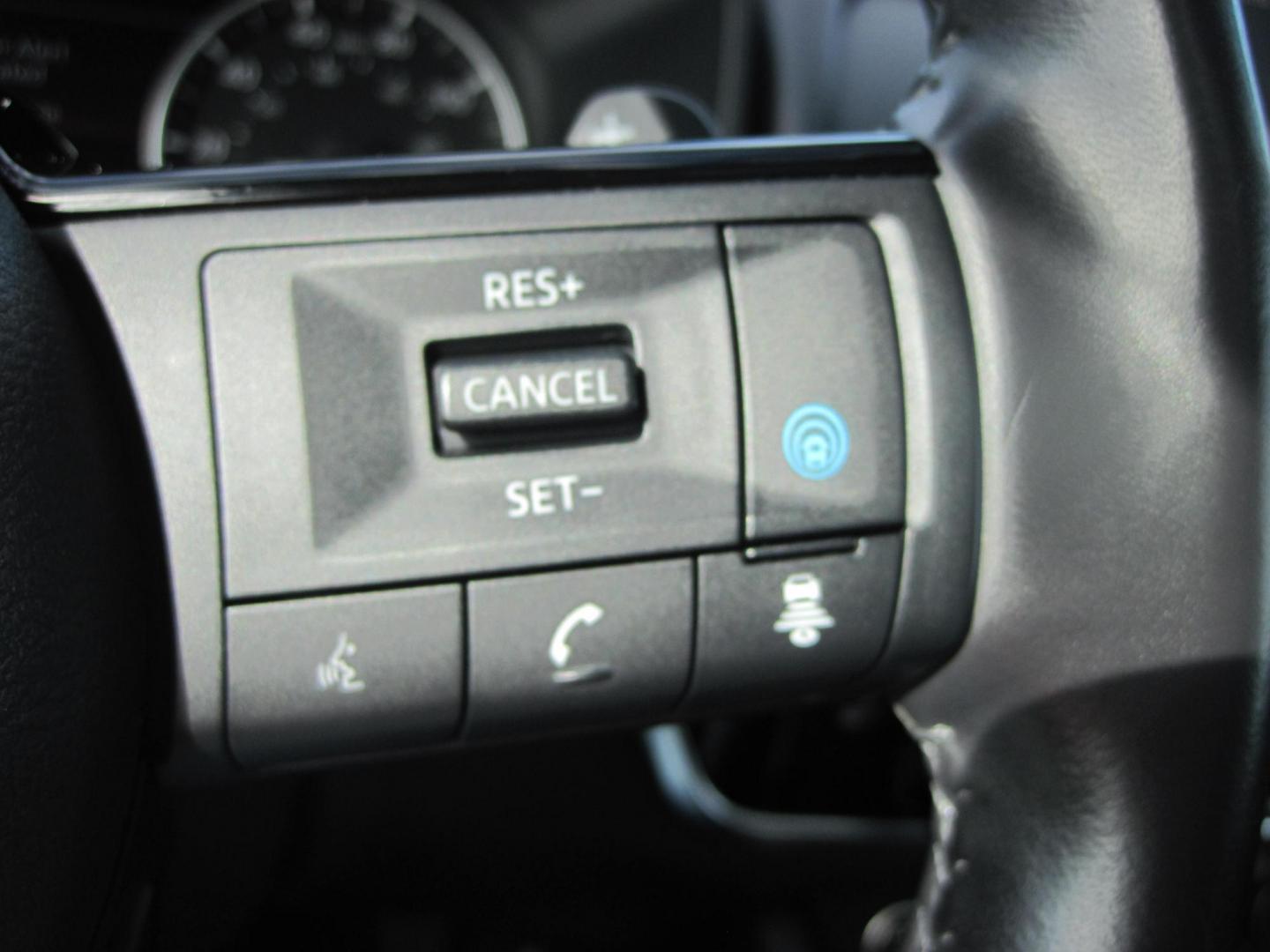 2022 blue /black Nissan Rogue SV AWD (5N1BT3BB3NC) with an 2.5L L4 DOHC 16V engine, CVT transmission, located at 9530 Old Seward Highway, Anchorage, AK, 99515, (907) 349-3343, 61.134140, -149.865570 - 2022 Nissan Rogue SV Premium Package come take a test drive. - Photo#14