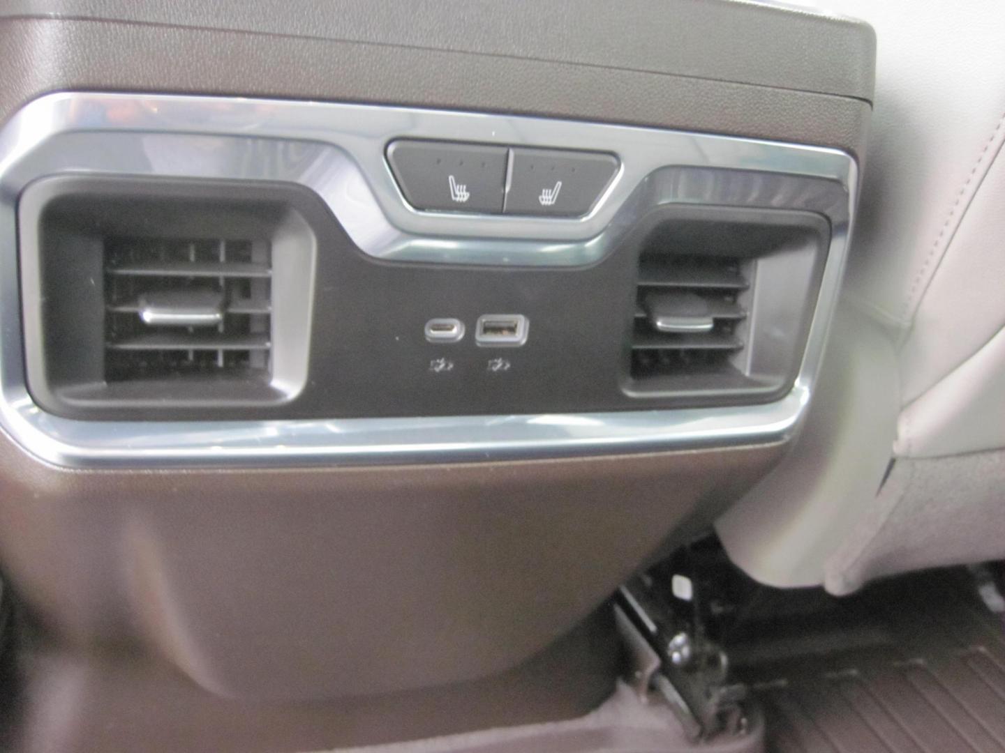 2023 red /black GMC Sierra 1500 SLT Crew Cab 4WD (3GTUUDED9PG) with an 5.3L V8 OHV 16V engine, 6A transmission, located at 9530 Old Seward Highway, Anchorage, AK, 99515, (907) 349-3343, 61.134140, -149.865570 - Nice 2023 GMC Sierra 1500 SLT with X31-OFF ROAD package - Photo#13