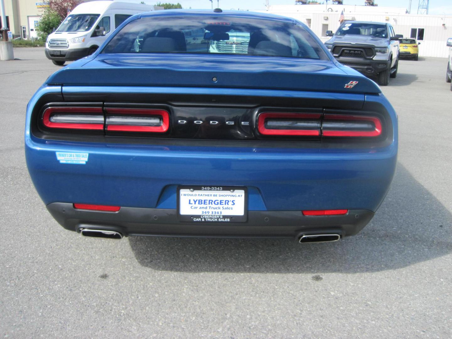 2022 blue /black Dodge Challenger GT AWD (2C3CDZKG4NH) with an 3.6L V6 DOHC 24V engine, 8A transmission, located at 9530 Old Seward Highway, Anchorage, AK, 99515, (907) 349-3343, 61.134140, -149.865570 - Nice Dodge Challenger AWD come take a test drive. - Photo#4
