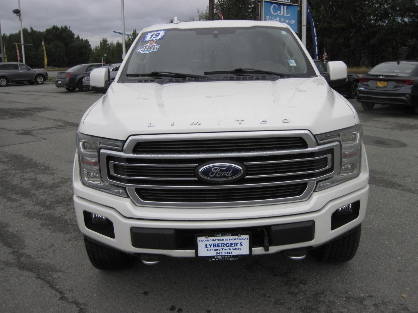 2019 white /gray Ford F-150 Limited SuperCrew 6.5-ft. Bed 4WD (1FTEW1EG6KF) with an 3.5L V6 TURBO engine, 6A transmission, located at 9530 Old Seward Highway, Anchorage, AK, 99515, (907) 349-3343, 61.134140, -149.865570 - 2019 Ford F150 Limited come take a test drive, - Photo#2