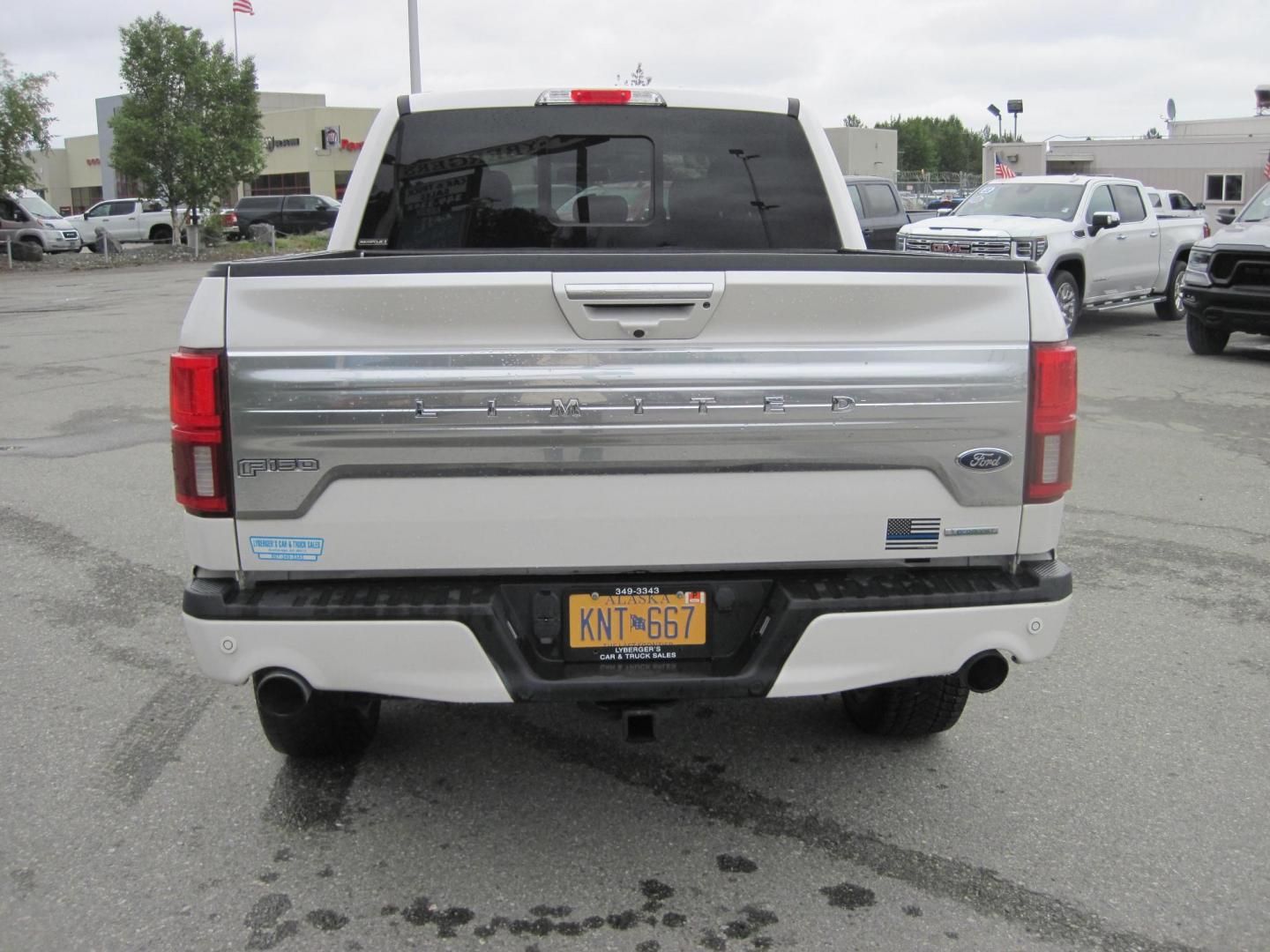 2019 white /gray Ford F-150 Limited SuperCrew 6.5-ft. Bed 4WD (1FTEW1EG6KF) with an 3.5L V6 TURBO engine, 6A transmission, located at 9530 Old Seward Highway, Anchorage, AK, 99515, (907) 349-3343, 61.134140, -149.865570 - 2019 Ford F150 Limited come take a test drive, - Photo#4