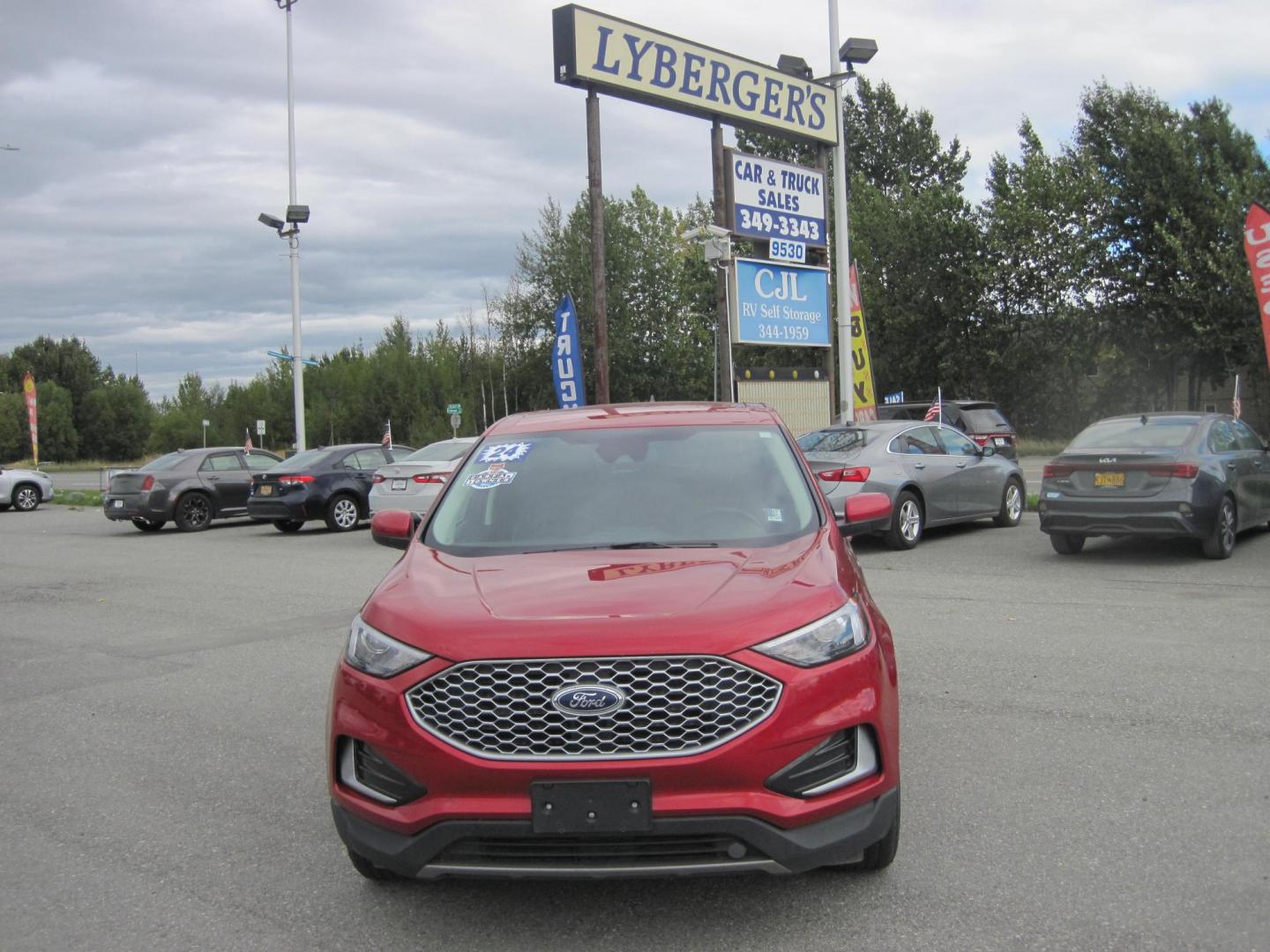 2024 red /black Ford Edge SEL (2FMPK4J90RB) with an 2.0L L4 DOHC 16V engine, 6A transmission, located at 9530 Old Seward Highway, Anchorage, AK, 99515, (907) 349-3343, 61.134140, -149.865570 - Nice 2024 Ford Edge SEL, come take a test drive - Photo#2