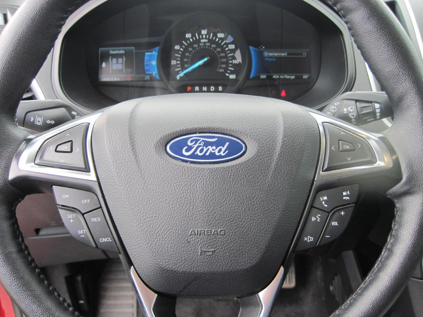 2024 red /black Ford Edge SEL (2FMPK4J90RB) with an 2.0L L4 DOHC 16V engine, 6A transmission, located at 9530 Old Seward Highway, Anchorage, AK, 99515, (907) 349-3343, 61.134140, -149.865570 - Nice 2024 Ford Edge SEL, come take a test drive - Photo#15