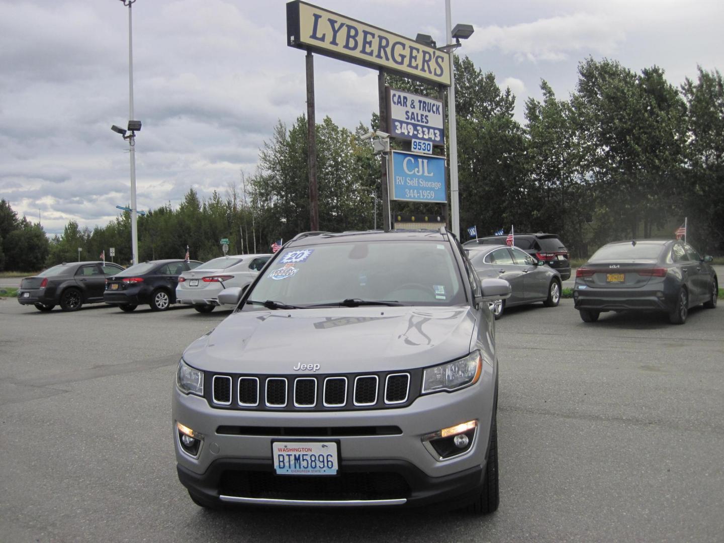 2020 silver /black Jeep Compass Limited 4WD (3C4NJDCB3LT) with an 2.4L L4 DOHC 16V engine, CVT transmission, located at 9530 Old Seward Highway, Anchorage, AK, 99515, (907) 349-3343, 61.134140, -149.865570 - 2020 Jeep Compass Limited come take a test drive - Photo#2