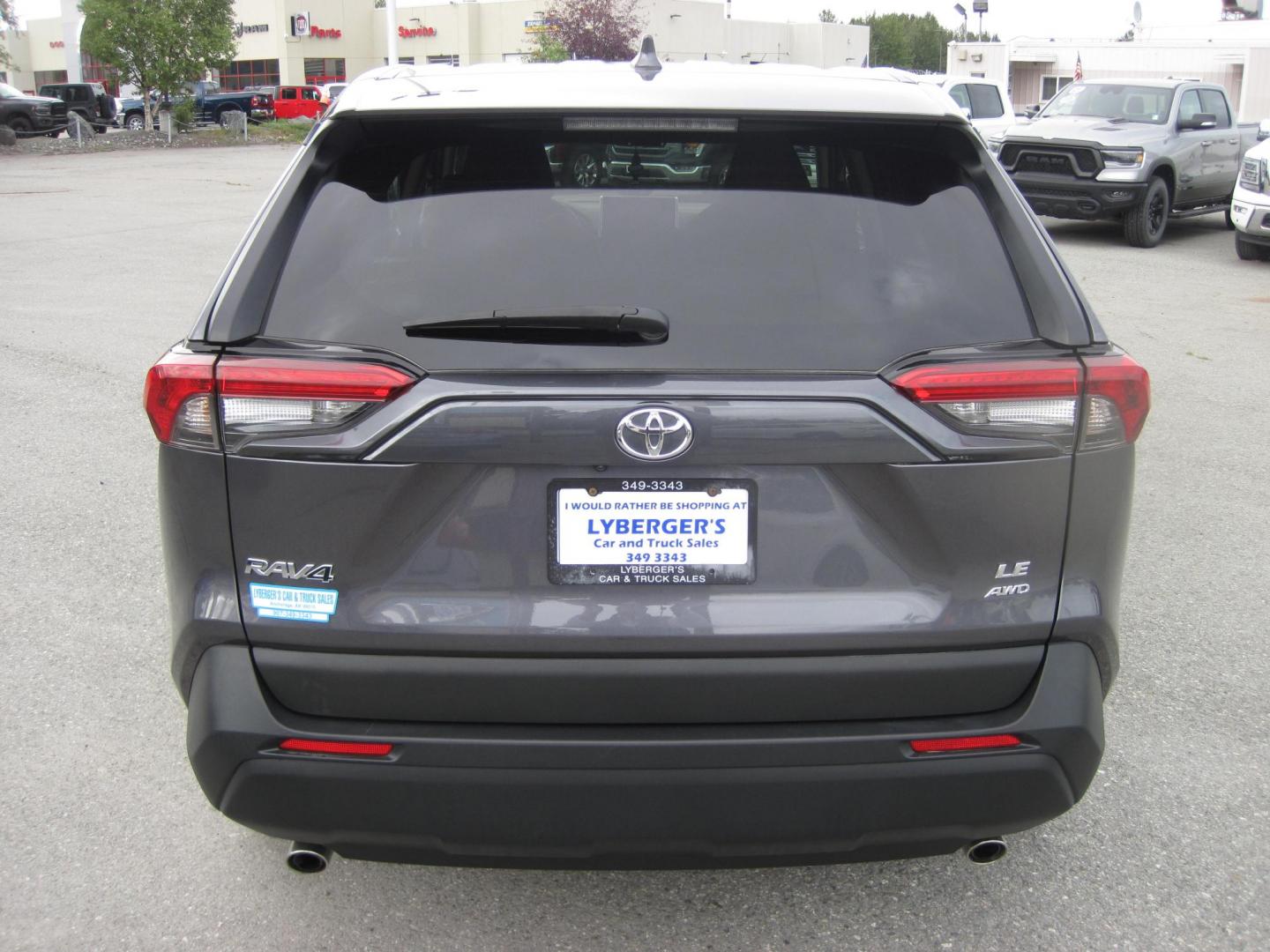 2024 gray /black Toyota RAV4 LE AWD (2T3G1RFV8RC) with an 2.5L L4 DOHC 16V engine, 8A transmission, located at 9530 Old Seward Highway, Anchorage, AK, 99515, (907) 349-3343, 61.134140, -149.865570 - Low miles on this 2024 Toyota Rav4 LE come take a test drive - Photo#5