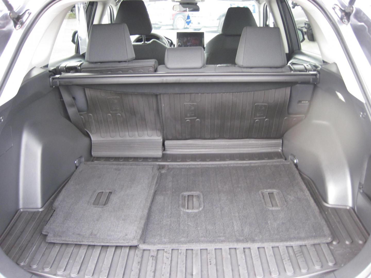 2024 gray /black Toyota RAV4 LE AWD (2T3G1RFV8RC) with an 2.5L L4 DOHC 16V engine, 8A transmission, located at 9530 Old Seward Highway, Anchorage, AK, 99515, (907) 349-3343, 61.134140, -149.865570 - Low miles on this 2024 Toyota Rav4 LE come take a test drive - Photo#6