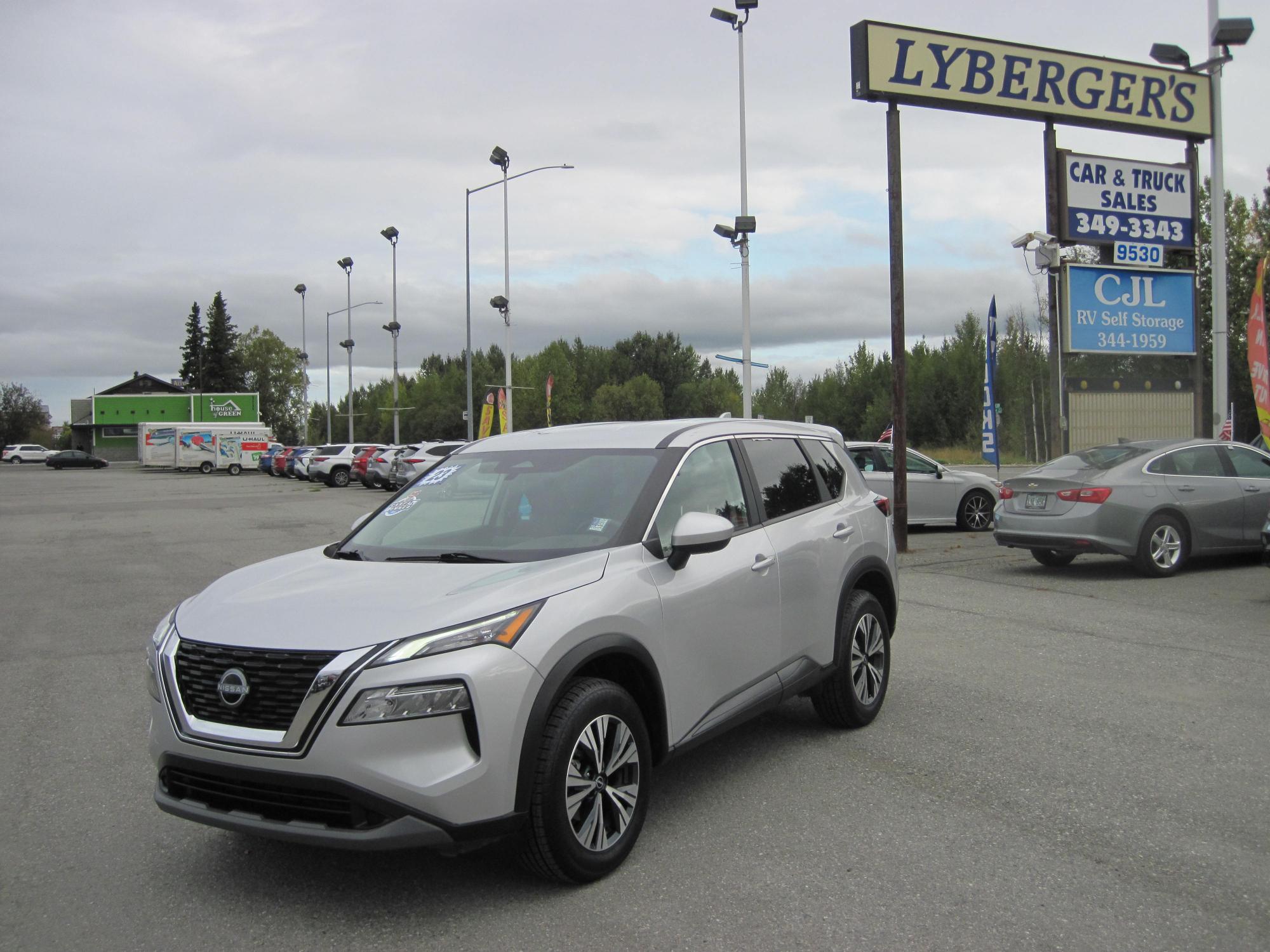 photo of 2023 Nissan Rogue SV AWD