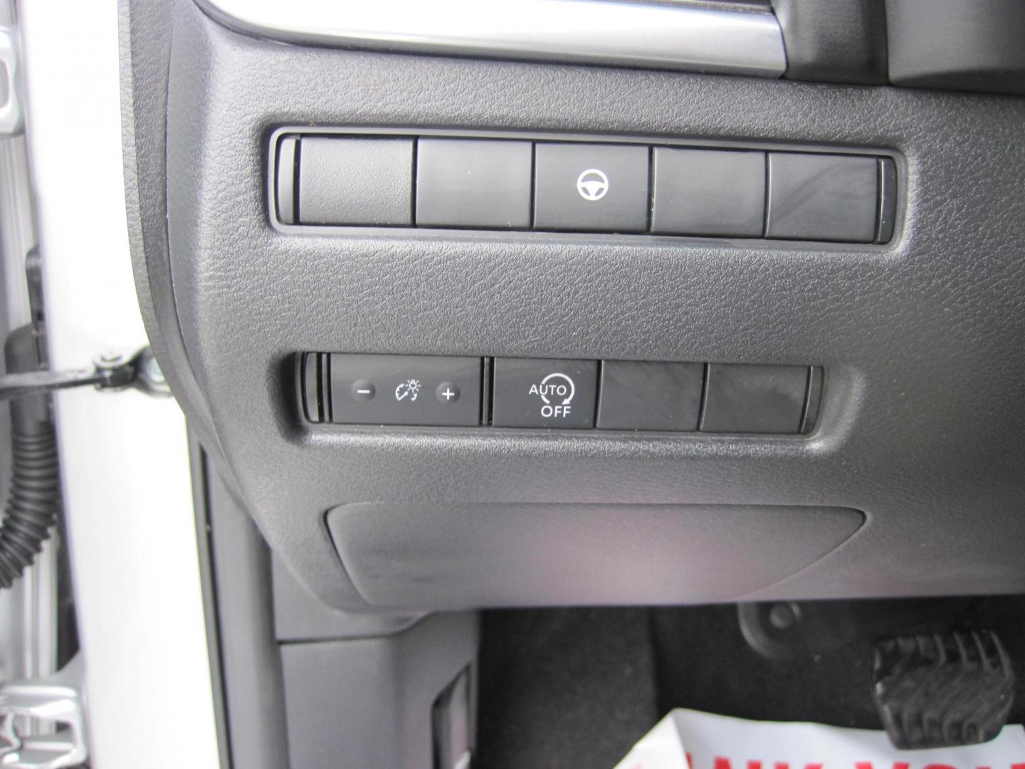 2023 silver /black Nissan Rogue SV AWD (5N1BT3BB4PC) with an 2.5L L4 DOHC 16V engine, CVT transmission, located at 9530 Old Seward Highway, Anchorage, AK, 99515, (907) 349-3343, 61.134140, -149.865570 - Nice 2023 Nissan Rogue SV come take a test drive - Photo#10
