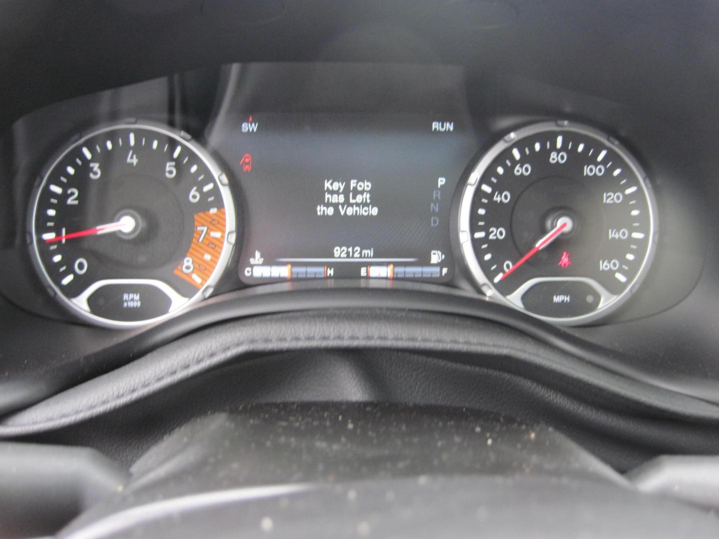 2022 gray /black Jeep Renegade Altitude (ZACNJDE11NP) with an 2.4L L4 DOHC 16V TURBO engine, 9A transmission, located at 9530 Old Seward Highway, Anchorage, AK, 99515, (907) 349-3343, 61.134140, -149.865570 - Low Miles on this 2022 Jeep Renegade Altitude, come take a test drive. - Photo#11