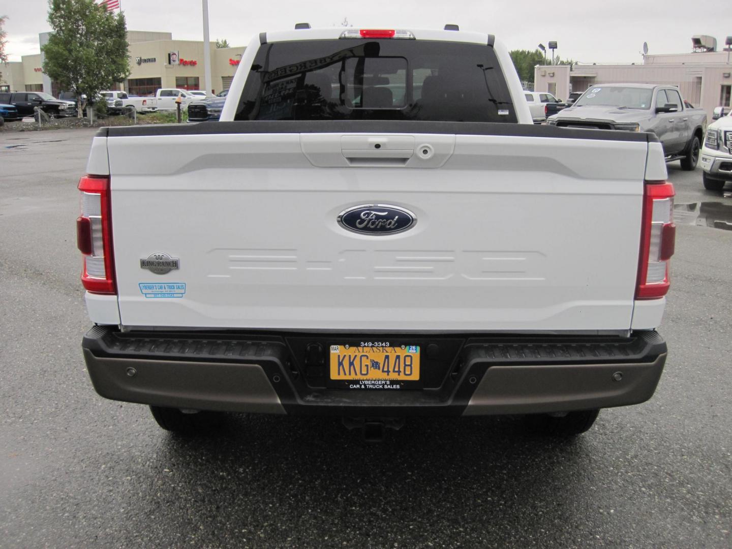 2023 white /brown Ford F-150 King Ranch SuperCrew 4WD (1FTFW1E52PF) with an 5.0L V8 OHV 16V engine, 6A transmission, located at 9530 Old Seward Highway, Anchorage, AK, 99515, (907) 349-3343, 61.134140, -149.865570 - Photo#5