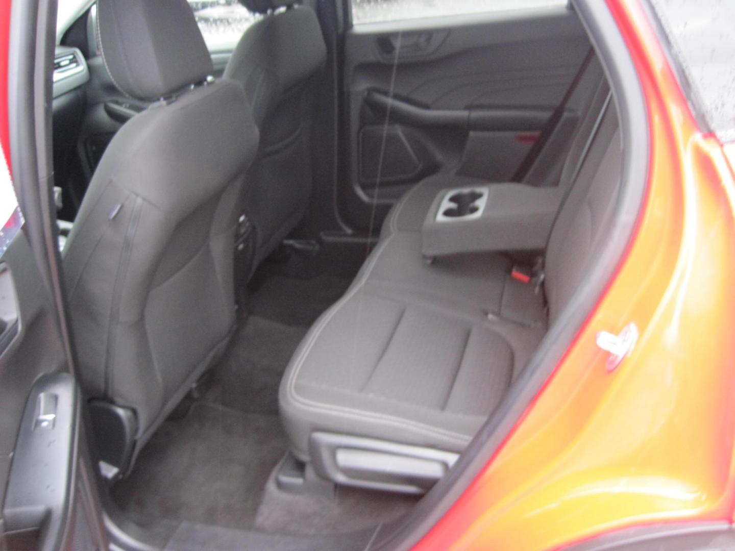 2024 red /black Ford Escape Active AWD (1FMCU9GN5RU) with an 1.5L L3 engine, 8A transmission, located at 9530 Old Seward Highway, Anchorage, AK, 99515, (907) 349-3343, 61.134140, -149.865570 - Photo#9