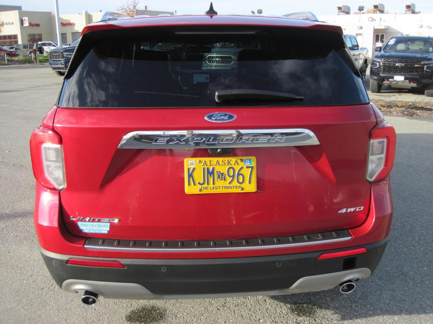 2022 red /black Ford Explorer Limited AWD (1FMSK8FH3NG) with an 2.3L L4 DOHC 16V engine, 10A transmission, located at 9530 Old Seward Highway, Anchorage, AK, 99515, (907) 349-3343, 61.134140, -149.865570 - Photo#4