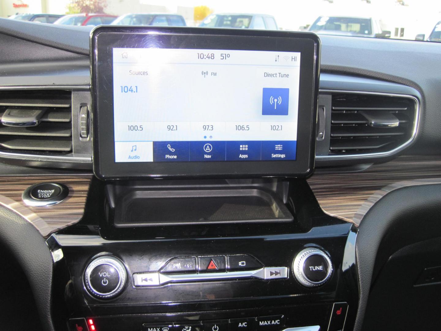 2022 red /black Ford Explorer Limited AWD (1FMSK8FH3NG) with an 2.3L L4 DOHC 16V engine, 10A transmission, located at 9530 Old Seward Highway, Anchorage, AK, 99515, (907) 349-3343, 61.134140, -149.865570 - Photo#16