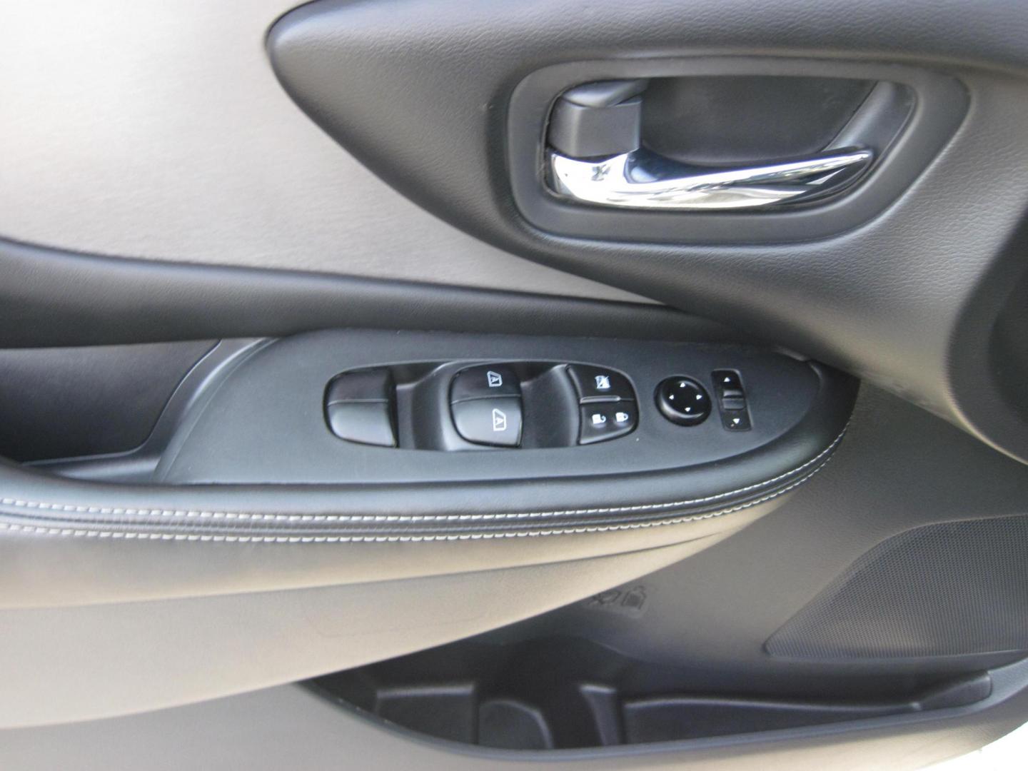 2023 gray /black Nissan Murano SV AWD (5N1AZ2BS3PC) with an 3.5L V6 DOHC 24V engine, CVT transmission, located at 9530 Old Seward Highway, Anchorage, AK, 99515, (907) 349-3343, 61.134140, -149.865570 - Nice 2023 Nissan Murano SV come take a test drive - Photo#11