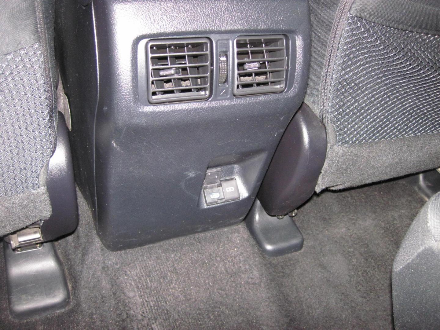 2023 gray /black Toyota 4Runner SR5 4WD (JTEMU5JR1P6) with an 4.0L V6 DOHC 24V engine, 5A transmission, located at 9530 Old Seward Highway, Anchorage, AK, 99515, (907) 349-3343, 61.134140, -149.865570 - Nice Toyota 4Runner with third row seat, come take a test drive - Photo#8