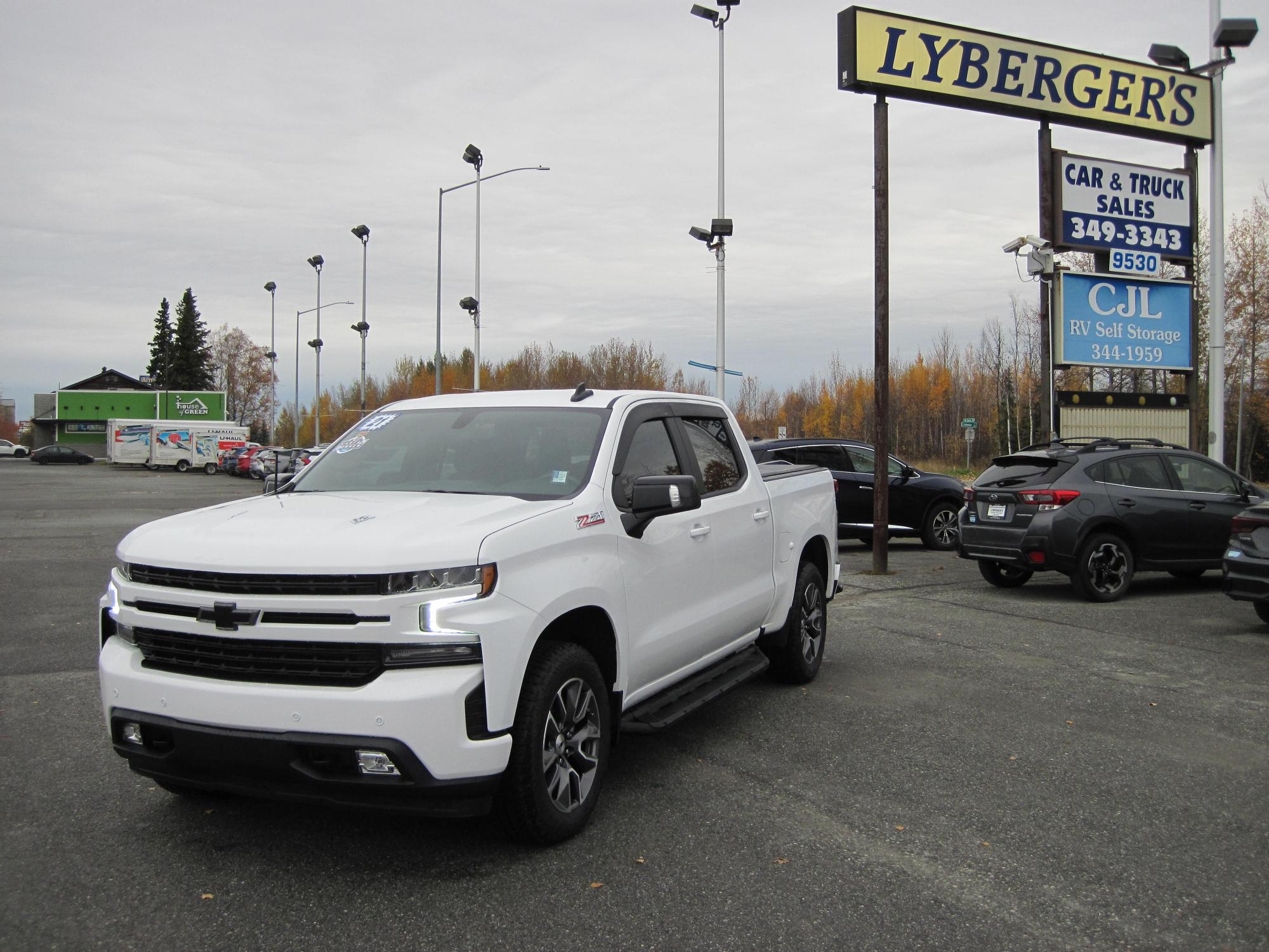 photo of 2021 Chevrolet Silverado 1500 RST Crew Cab 4WD