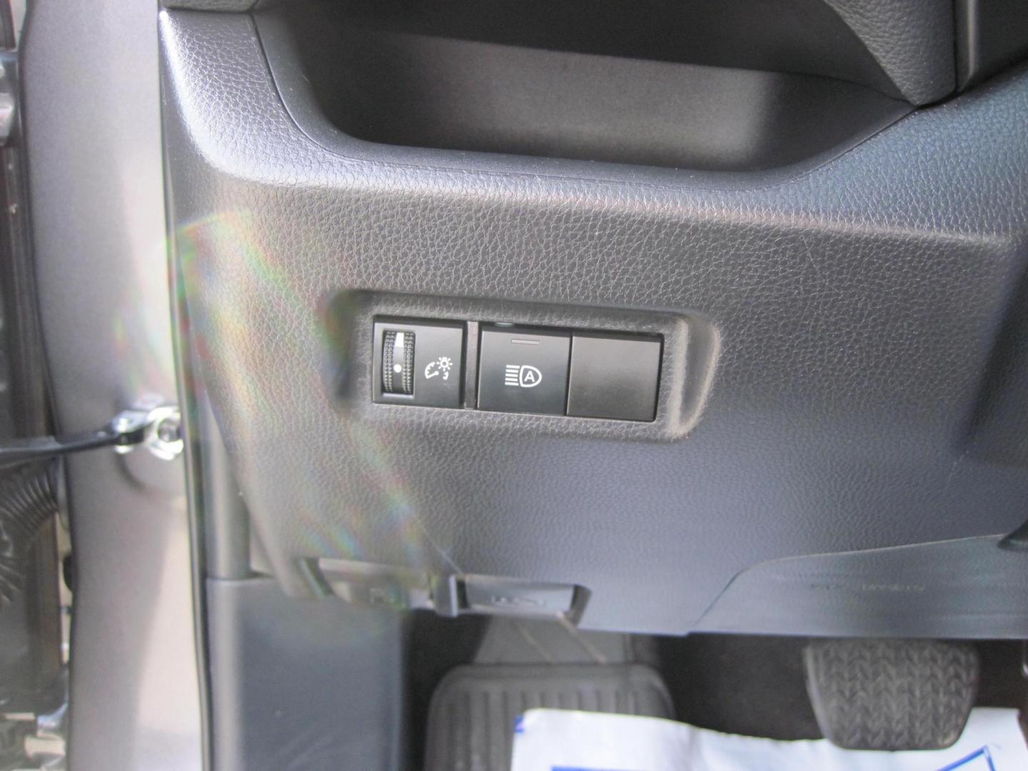 2024 gray /gray Toyota RAV4 LE AWD (2T3G1RFV9RC) with an 2.5L L4 DOHC 16V engine, 8A transmission, located at 9530 Old Seward Highway, Anchorage, AK, 99515, (907) 349-3343, 61.134140, -149.865570 - Nice Low miles on this 2024 Toyota Rav4 LE come take a test drive. - Photo#12