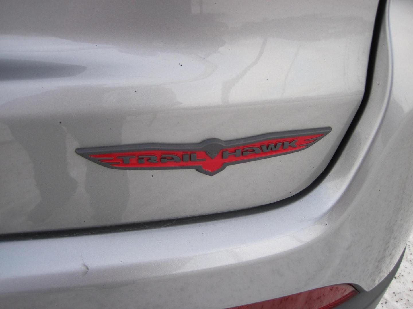 2023 silver /black Jeep Compass Trailhawk 4WD (3C4NJDDN7PT) with an 2.0L L4 DOHC 16V TURBO engine, 9A transmission, located at 9530 Old Seward Highway, Anchorage, AK, 99515, (907) 349-3343, 61.134140, -149.865570 - Nice Jeep Compass Trailhawk come take a test drive - Photo#5