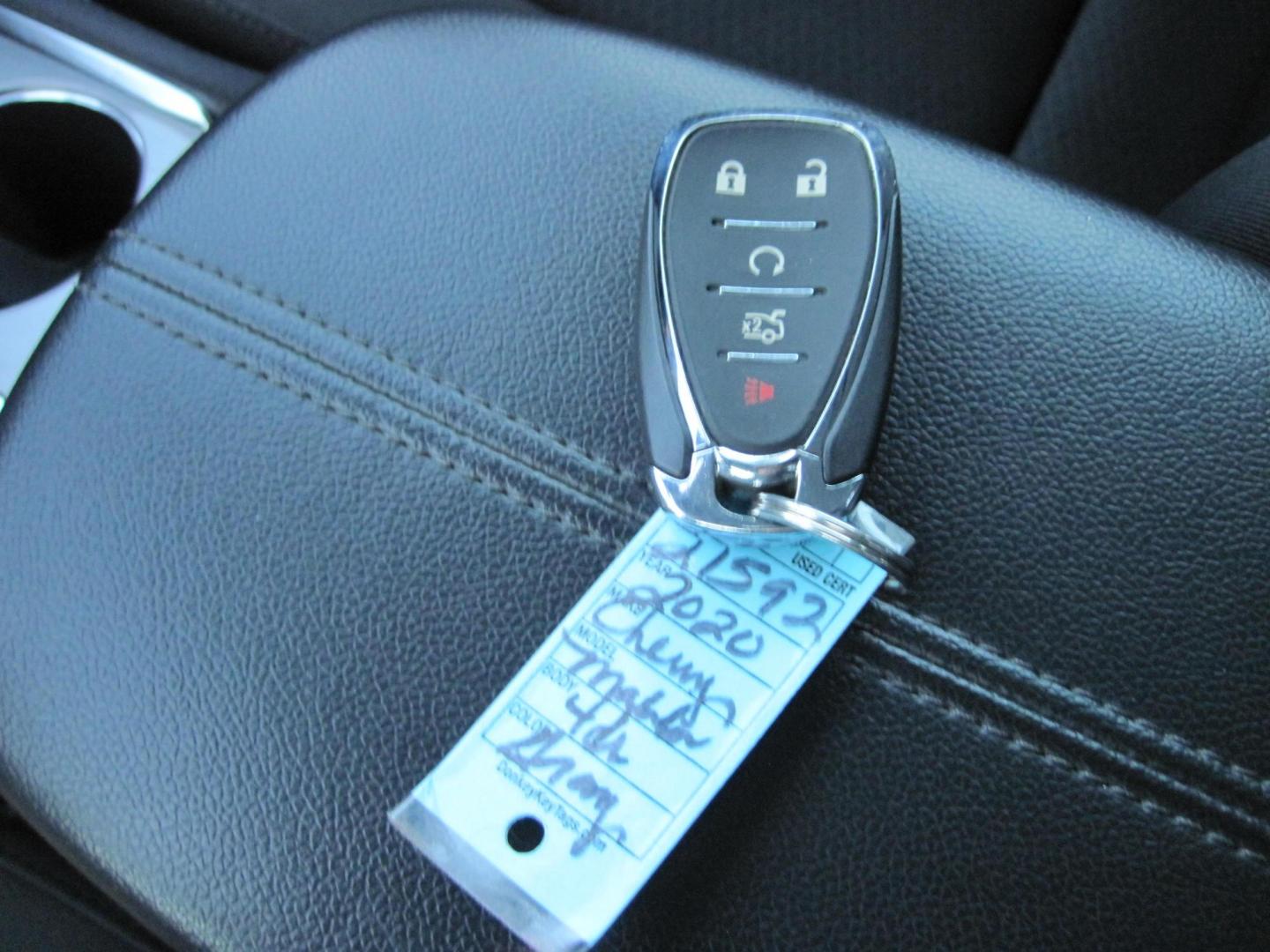 2020 blue /gray Chevrolet Malibu LT (1G1ZD5ST7LF) with an 1.5L L4 DOHC 16V engine, 6A transmission, located at 9530 Old Seward Highway, Anchorage, AK, 99515, (907) 349-3343, 61.134140, -149.865570 - Photo#16