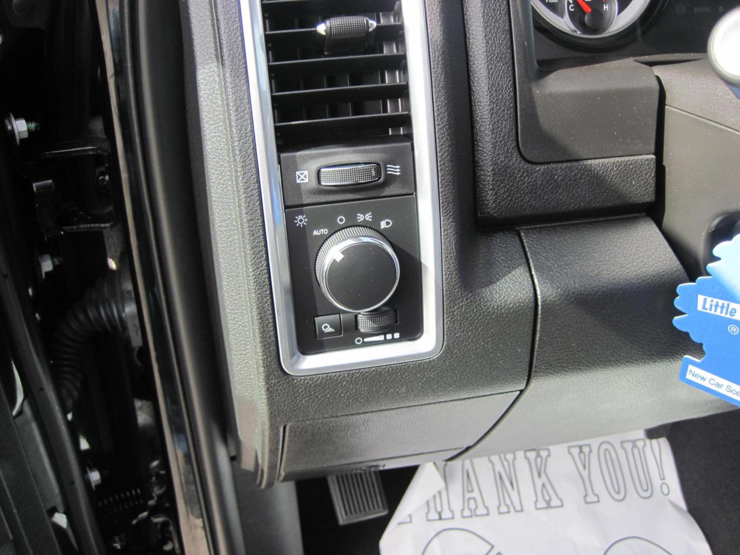 2024 black /black RAM 1500 SLT Quad Cab 4WD (1C6RR7GGXRS) with an 3.6L V6 DOHC 24V FFV engine, 8A transmission, located at 9530 Old Seward Highway, Anchorage, AK, 99515, (907) 349-3343, 61.134140, -149.865570 - Nice Ram Club Cab SLT come take a test drive - Photo#12