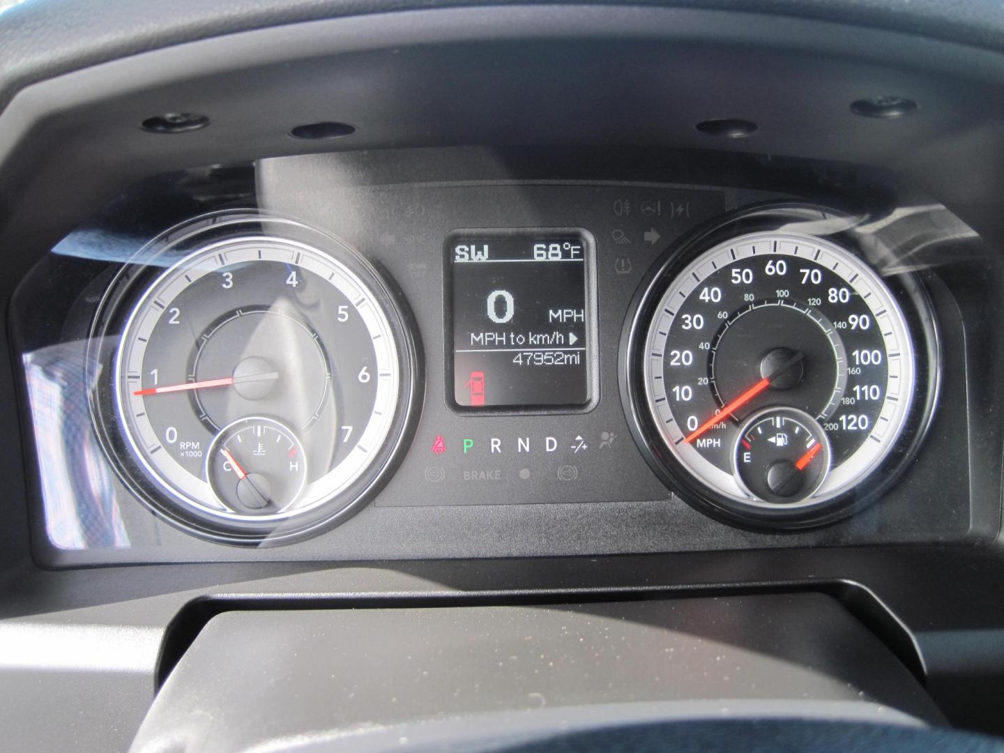 2024 black /black RAM 1500 SLT Quad Cab 4WD (1C6RR7GGXRS) with an 3.6L V6 DOHC 24V FFV engine, 8A transmission, located at 9530 Old Seward Highway, Anchorage, AK, 99515, (907) 349-3343, 61.134140, -149.865570 - Nice Ram Club Cab SLT come take a test drive - Photo#13