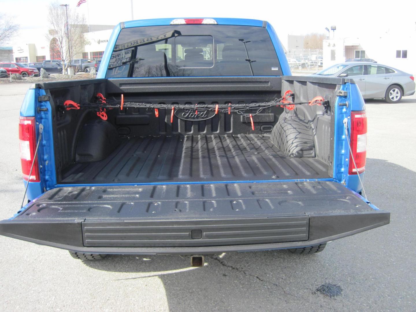 2019 blue /black Ford F-150 XLT SuperCrew 6.5-ft. Bed 4WD (1FTEW1E45KK) with an 3.5L V6 TURBO engine, 6A transmission, located at 9530 Old Seward Highway, Anchorage, AK, 99515, (907) 349-3343, 61.134140, -149.865570 - Low Miles on this 2019 Ford F-150 XLT has a lot of options come take a test drive. - Photo#7