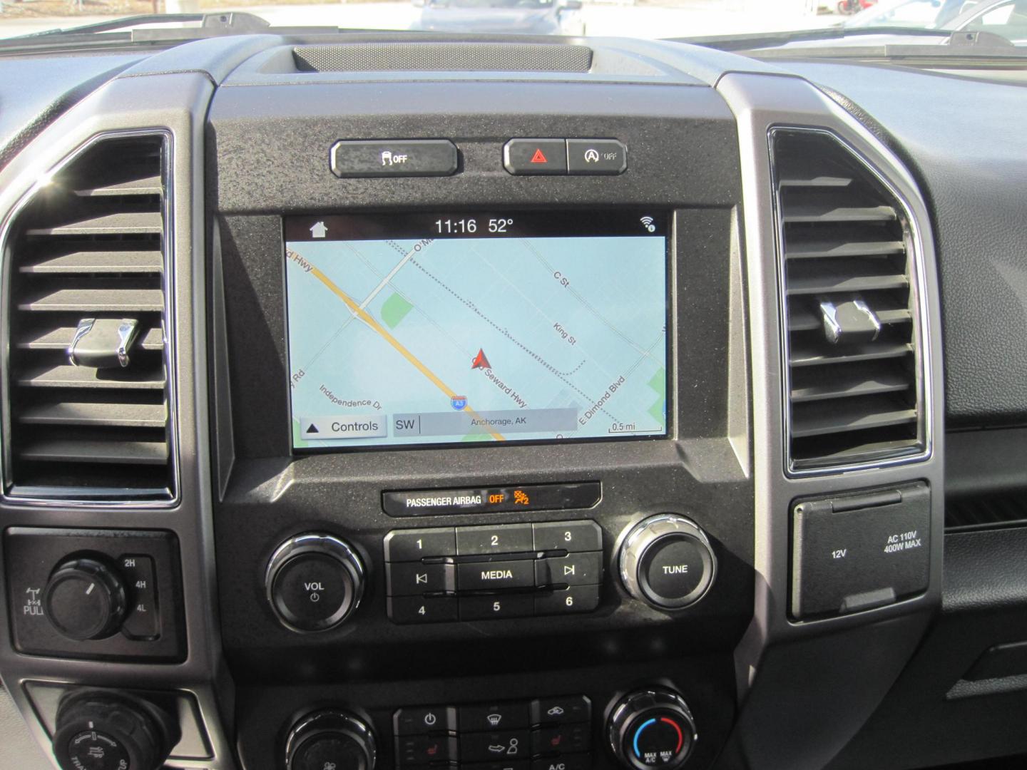 2019 blue /black Ford F-150 XLT SuperCrew 6.5-ft. Bed 4WD (1FTEW1E45KK) with an 3.5L V6 TURBO engine, 6A transmission, located at 9530 Old Seward Highway, Anchorage, AK, 99515, (907) 349-3343, 61.134140, -149.865570 - Low Miles on this 2019 Ford F-150 XLT has a lot of options come take a test drive. - Photo#21