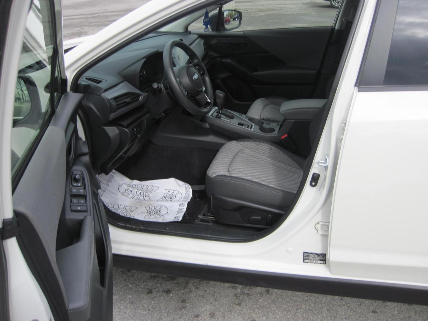 2024 white /black Subaru Crosstrek 2.0i Premium CVT (JF2GUADC0R8) with an 2.0L L4 DOHC 16V engine, CVT transmission, located at 9530 Old Seward Highway, Anchorage, AK, 99515, (907) 349-3343, 61.134140, -149.865570 - Photo#9