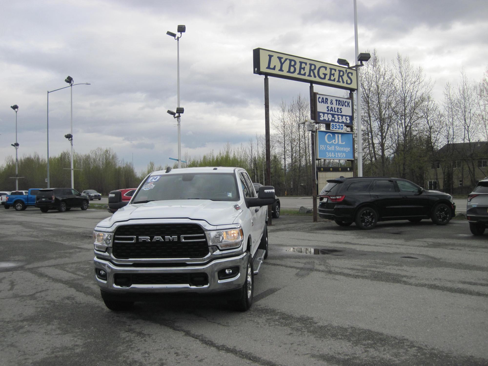 photo of 2024 RAM 3500 Big Horn Crew Cab LWB 4WD
