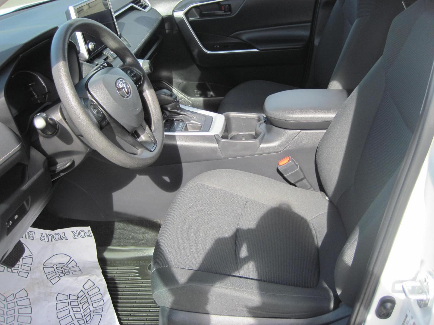 2024 white /gray Toyota RAV4 LE AWD (2T3G1RFV6RC) with an 2.5L L4 DOHC 16V engine, 8A transmission, located at 9530 Old Seward Highway, Anchorage, AK, 99515, (907) 349-3343, 61.134140, -149.865570 - Low Miles on this 2024 Toyota Rav4 come take a test drive. - Photo#10