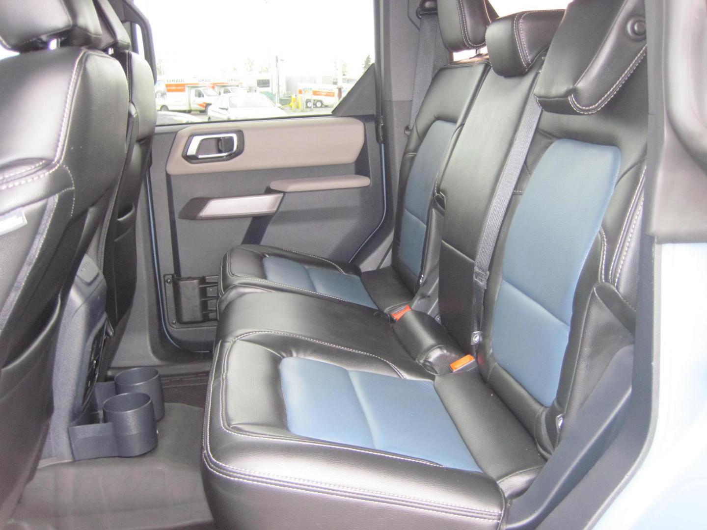 2021 blue /black Ford Bronco Advanced 4-Door (1FMEE5DP1ML) with an 2.7L V6 DOHC 24V engine, 7M transmission, located at 9530 Old Seward Highway, Anchorage, AK, 99515, (907) 349-3343, 61.134140, -149.865570 - Low Miles on this 2021 Ford Bronco Wildtrak package come take a test drive. - Photo#9