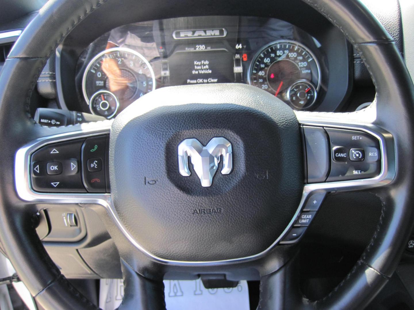 2024 white /black RAM 1500 Laramie Crew Cab SWB 4WD (1C6SRFJT5RN) with an 5.7L V8 OHV 16V engine, 8A transmission, located at 9530 Old Seward Highway, Anchorage, AK, 99515, (907) 349-3343, 61.134140, -149.865570 - Nice 2024 Ram 1500 Laramie 4x4 come take a test drive - Photo#18