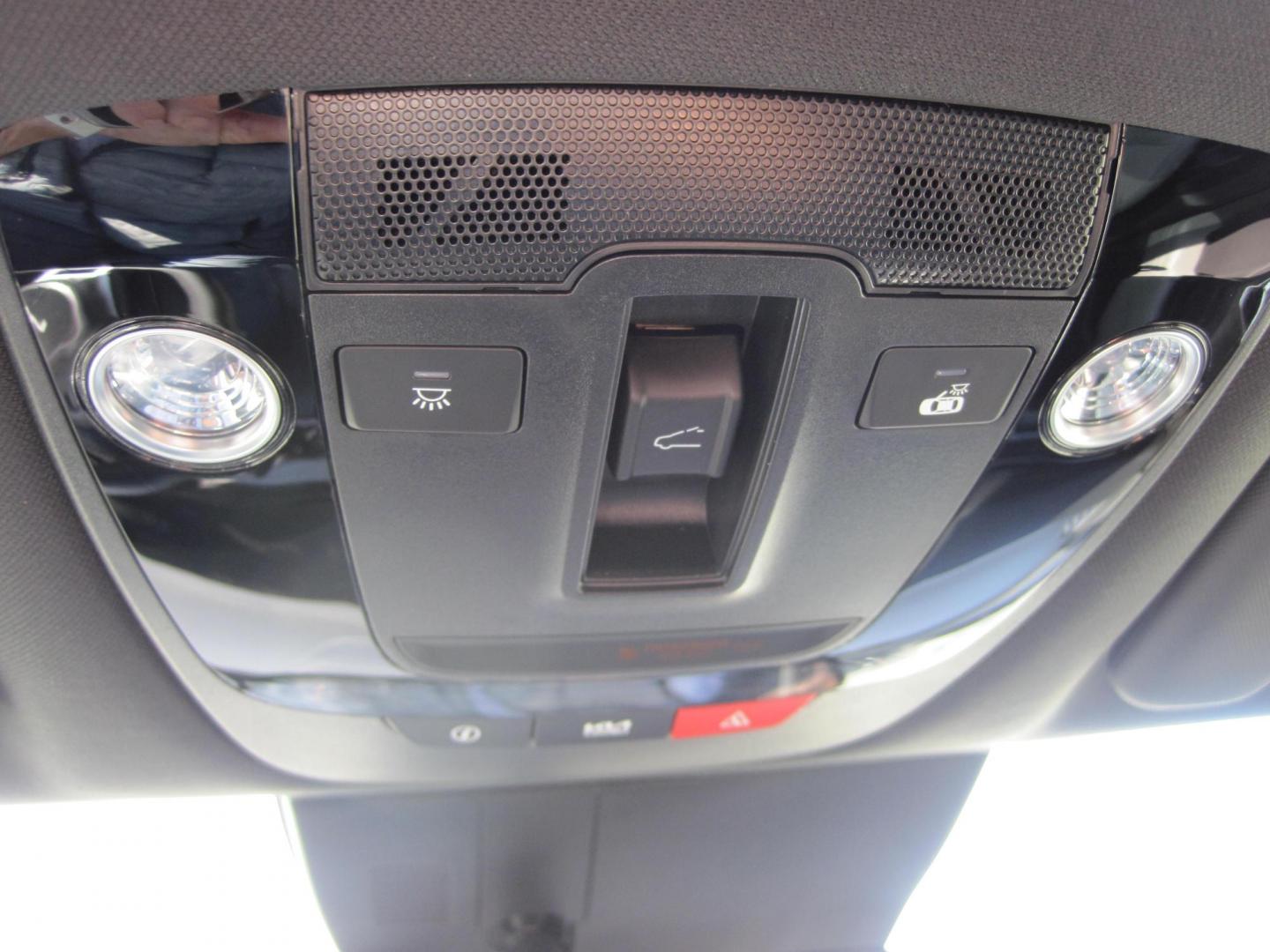 2023 black /black Kia Sportage X Line AWD (5XYK6CAF7PG) with an 2.4L V6 DOHC 24V engine, 6A transmission, located at 9530 Old Seward Highway, Anchorage, AK, 99515, (907) 349-3343, 61.134140, -149.865570 - Low Miles on this 2023 Kia Sportage X-Line come take a test drive- Photo#18