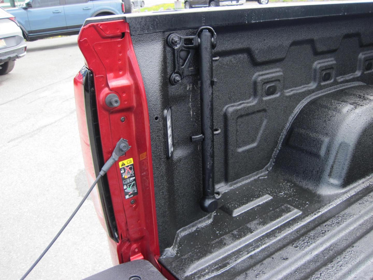 2024 red /black GMC Sierra 1500 Elevation Crew Cab 4WD (3GTPUCEK3RG) with an 2.7L L4 DOHC 16V TURBO engine, 6A transmission, located at 9530 Old Seward Highway, Anchorage, AK, 99515, (907) 349-3343, 61.134140, -149.865570 - Low miles on this 2024 GMC Sierra 1500 come take a test drive - Photo#13
