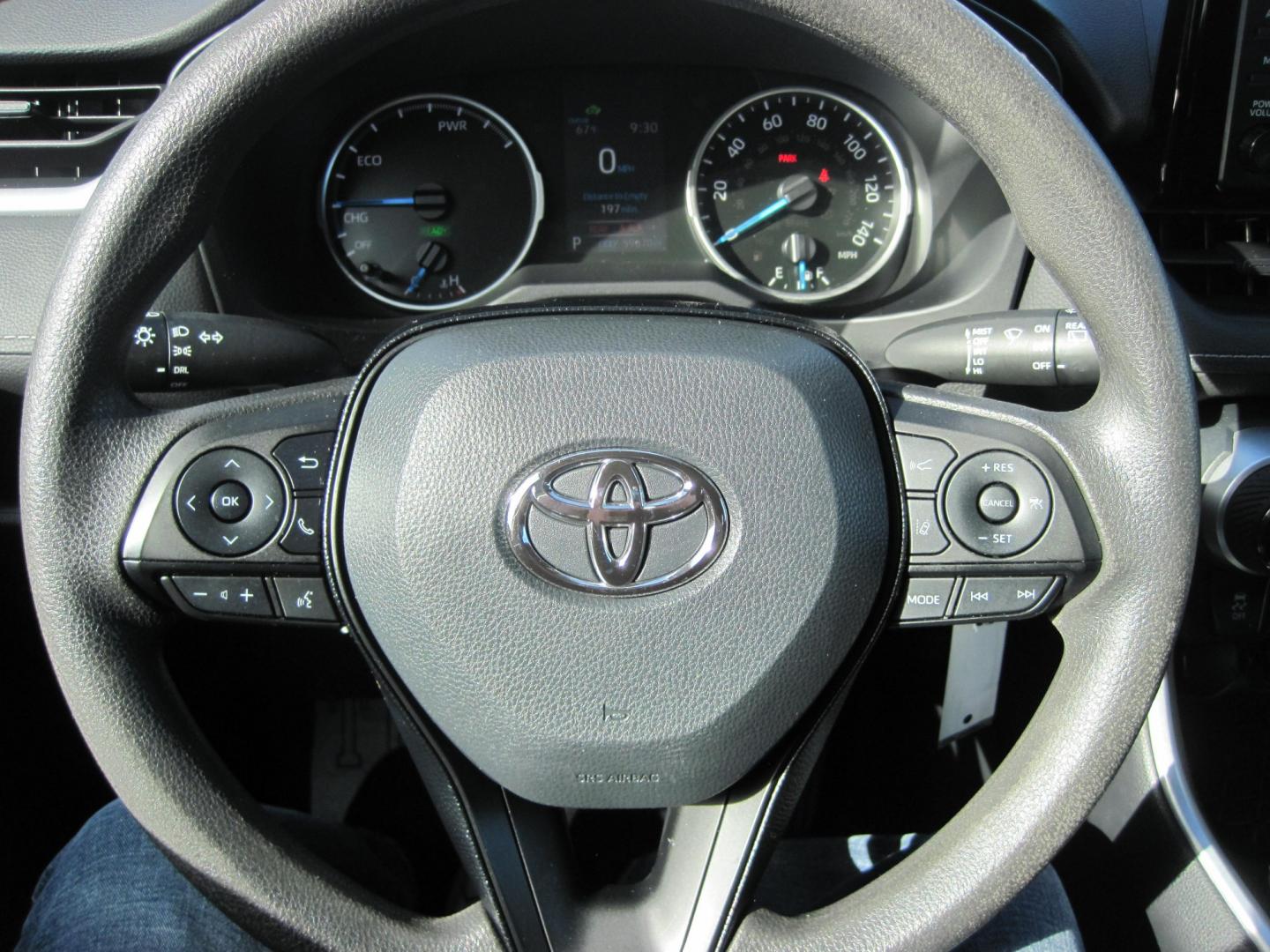 2020 black /black Toyota RAV4 Hybrid LE (4T3LWRFV6MU) with an 2.5L L4 DOHC 16V HYBRID engine, CVT transmission, located at 9530 Old Seward Highway, Anchorage, AK, 99515, (907) 349-3343, 61.134140, -149.865570 - Nice Toyota Rav 4 LE come take a test drive- Photo#15