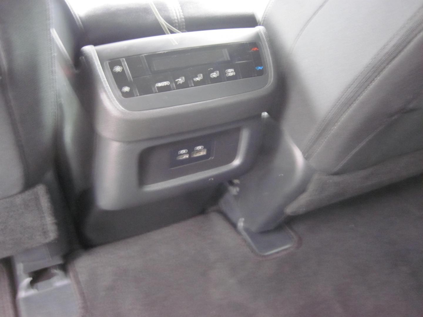 2025 black /black Nissan Pathfinder SV 4WD (5N1DR3BC0SC) with an 3.5L V6 DOHC 24V engine, CVT transmission, located at 9530 Old Seward Highway, Anchorage, AK, 99515, (907) 349-3343, 61.134140, -149.865570 - Nice 2025 Nissan Pathfinder come take a test drive- Photo#13