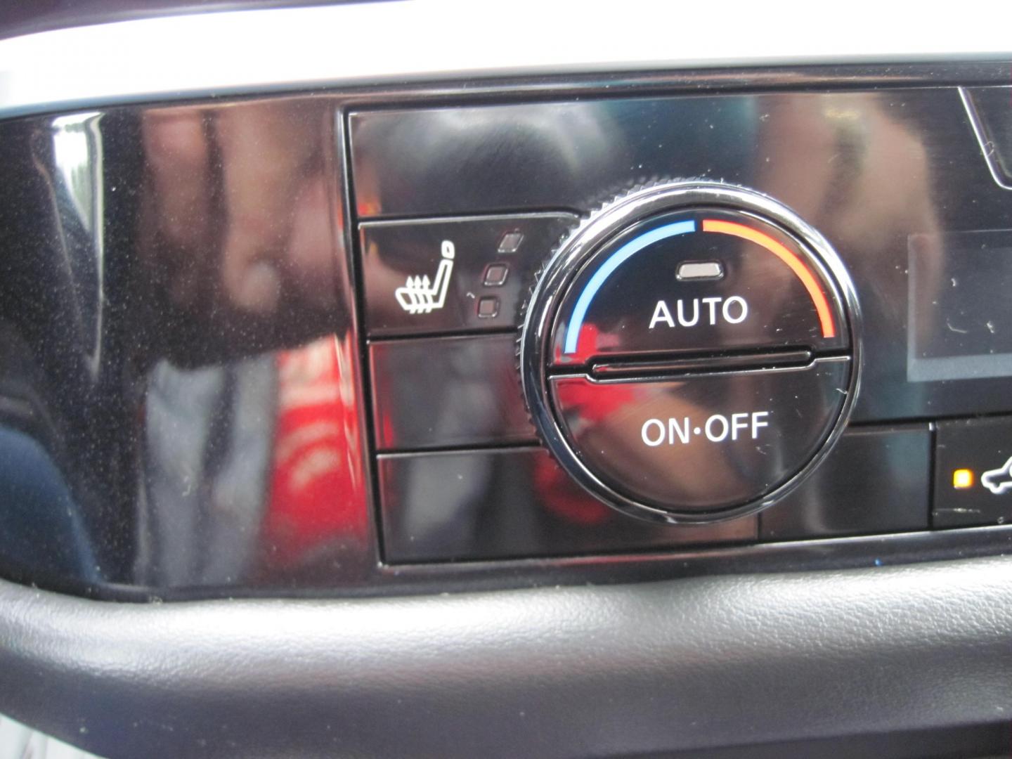 2025 black /black Nissan Pathfinder SV 4WD (5N1DR3BC0SC) with an 3.5L V6 DOHC 24V engine, CVT transmission, located at 9530 Old Seward Highway, Anchorage, AK, 99515, (907) 349-3343, 61.134140, -149.865570 - Nice 2025 Nissan Pathfinder come take a test drive- Photo#24