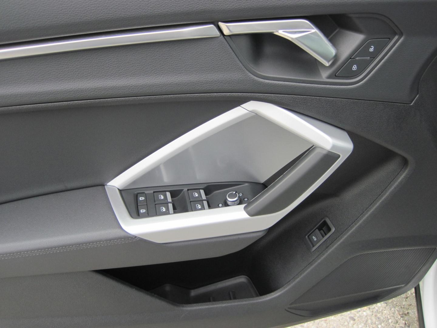 2025 Audi Q3 S line Premium quattro (WA1DECF34S1) with an 2.0L L4 DOHC 24V engine, AUTOMATIC transmission, located at 9530 Old Seward Highway, Anchorage, AK, 99515, (907) 349-3343, 61.134140, -149.865570- Photo#11