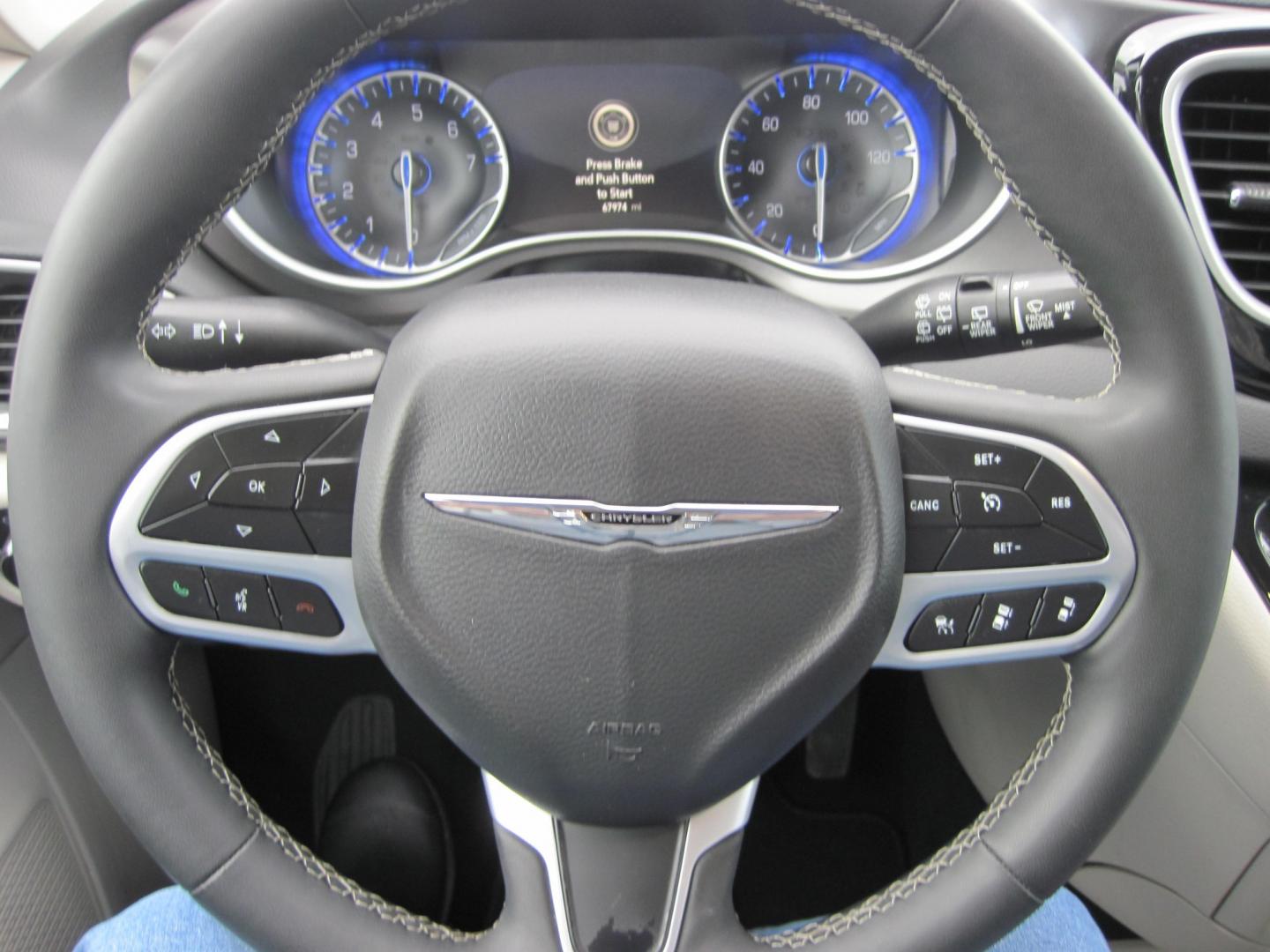 2024 black /black Chrysler Pacifica Touring L (2C4RC1BG2RR) with an 3.6L V6 DOHC 24V engine, AUTOMATIC transmission, located at 9530 Old Seward Highway, Anchorage, AK, 99515, (907) 349-3343, 61.134140, -149.865570- Photo#15