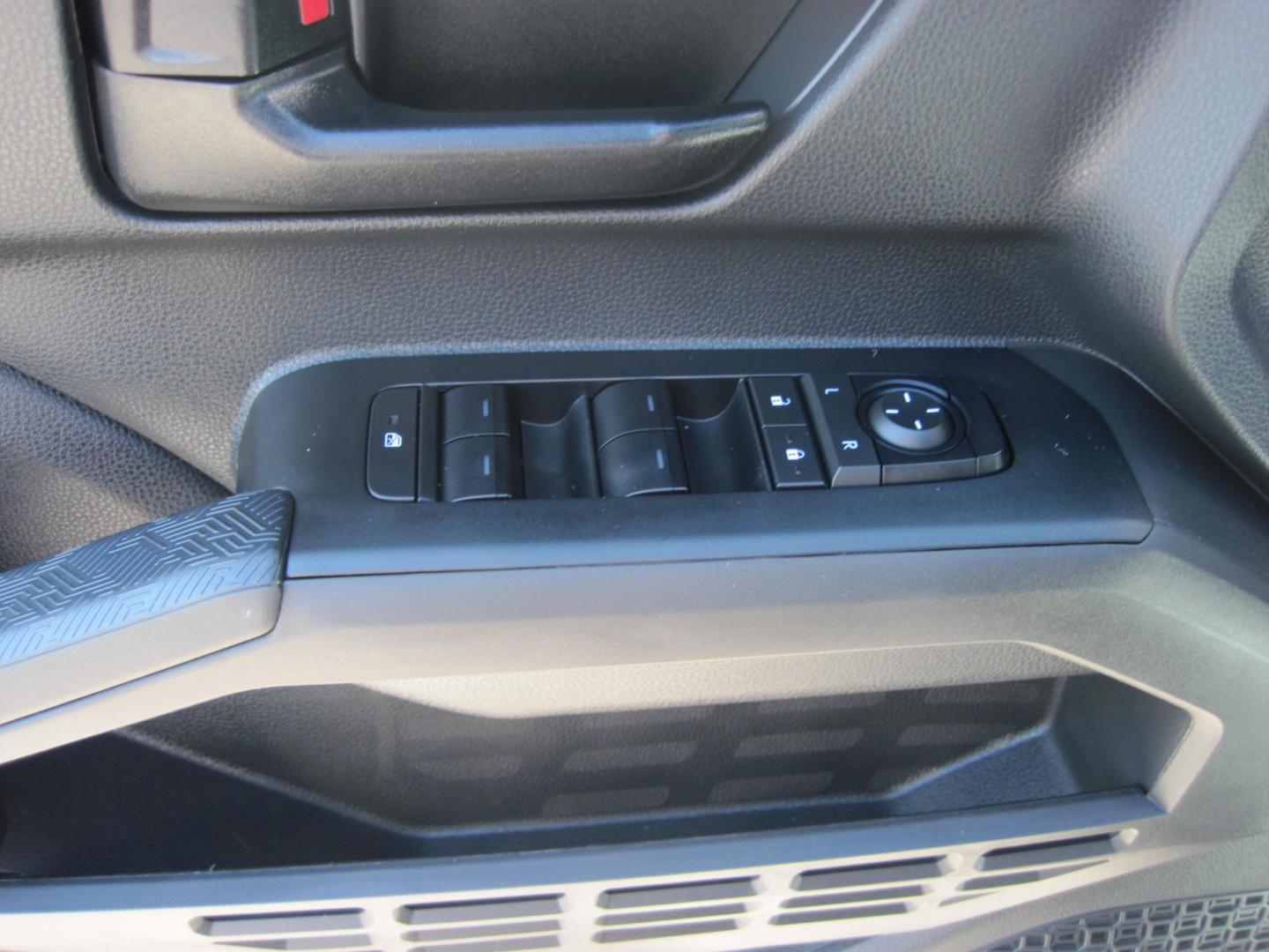 2024 gray /black Toyota Tacoma Double Cab 4WD (3TMLB5JN4RM) with an 2.4L L4 DOHC 16V engine, 6A transmission, located at 9530 Old Seward Highway, Anchorage, AK, 99515, (907) 349-3343, 61.134140, -149.865570 - LOW MILES ON THIS 2024 TOYOTAT TACOMA DOUBLE CAB, COME TAKE A TEST DRIVE- Photo#16