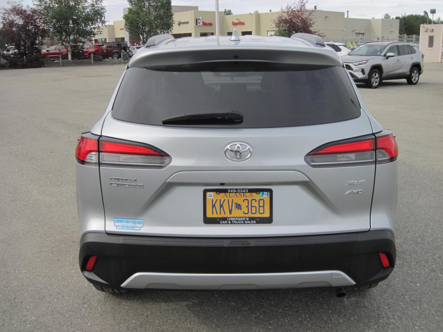 2023 silver /black Toyota Corolla Cross XLE AWD (7MUEAABG7PV) with an 2.0L L4 DOHC 16V engine, CVT transmission, located at 9530 Old Seward Highway, Anchorage, AK, 99515, (907) 349-3343, 61.134140, -149.865570- Photo#5