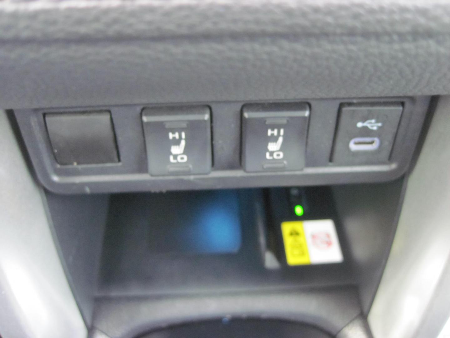 2023 silver /black Toyota Corolla Cross XLE AWD (7MUEAABG7PV) with an 2.0L L4 DOHC 16V engine, CVT transmission, located at 9530 Old Seward Highway, Anchorage, AK, 99515, (907) 349-3343, 61.134140, -149.865570- Photo#19
