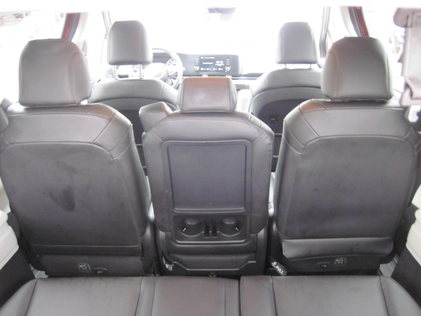2024 RED /BLACK Kia Carnival LX Seat Package (KNDNB4H35R6) with an 3.5L V6 DOHC 24V engine, 8A transmission, located at 9530 Old Seward Highway, Anchorage, AK, 99515, (907) 349-3343, 61.134140, -149.865570- Photo#7