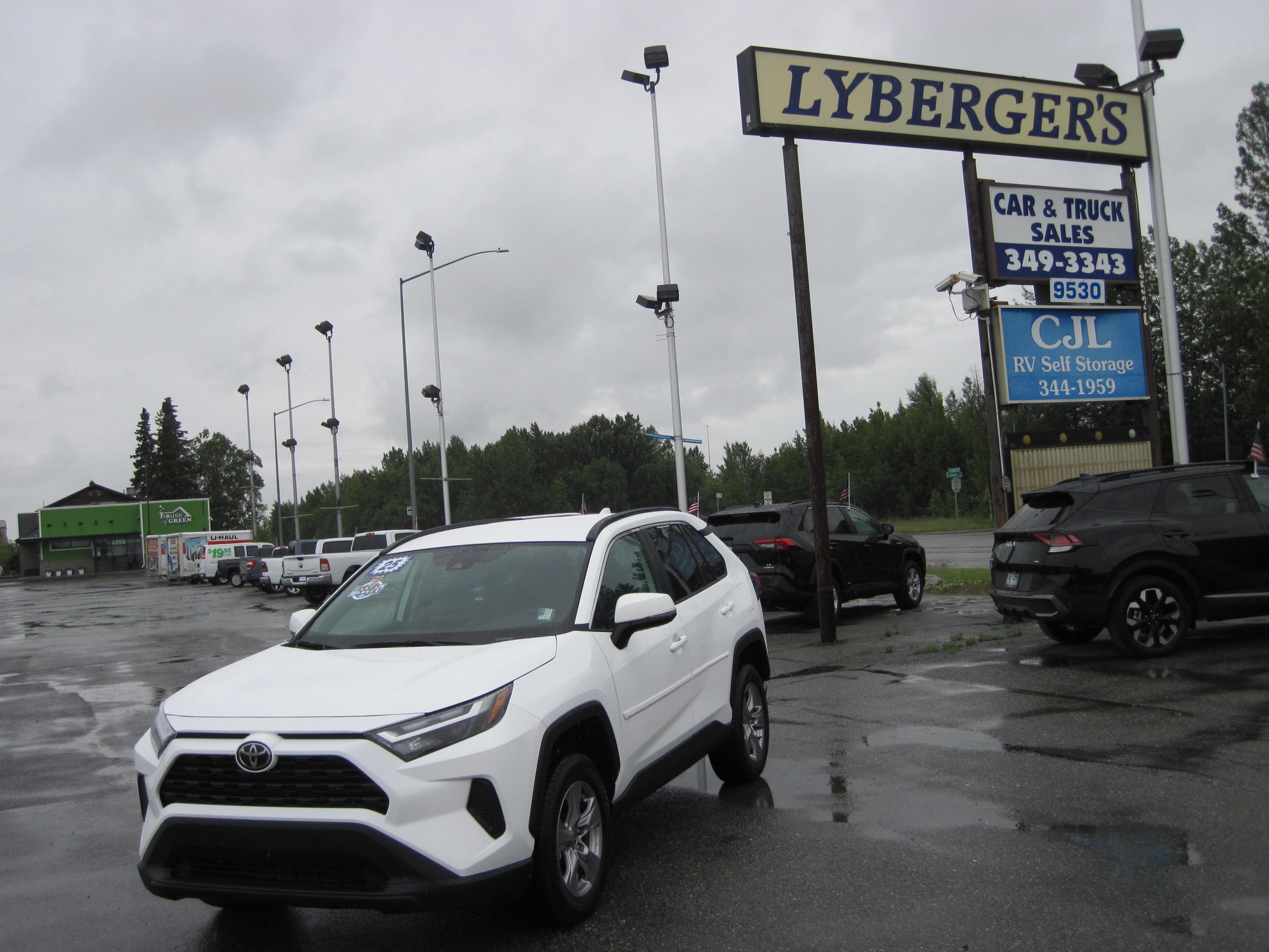 photo of 2025 Toyota RAV4 XLE AWD