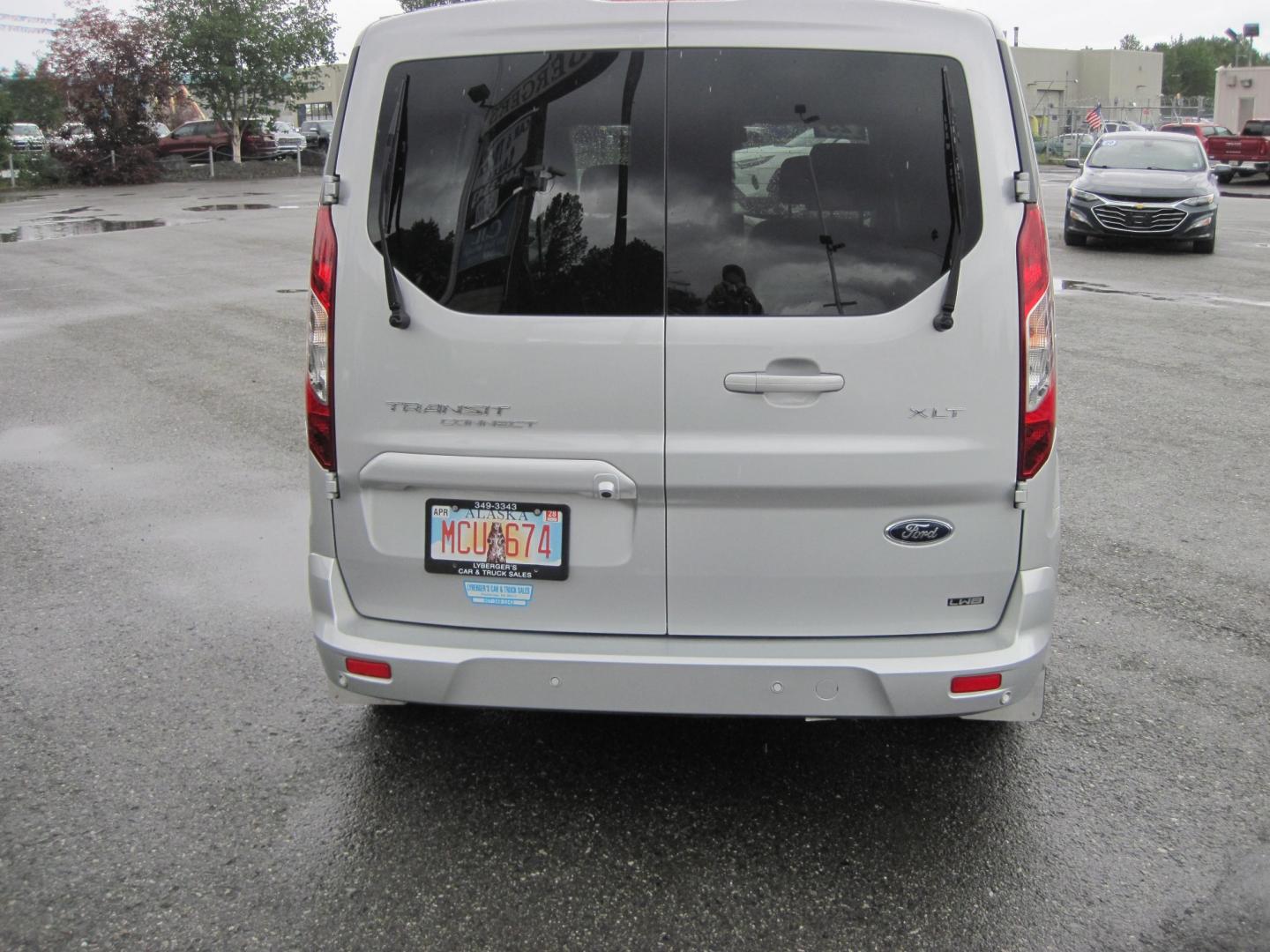 2023 silver /black Ford Transit Connect Wagon XLT (NM0GS9F20P1) with an 2.0L L4 DOHC 16V engine, AUTOMATIC transmission, located at 9530 Old Seward Highway, Anchorage, AK, 99515, (907) 349-3343, 61.134140, -149.865570- Photo#6