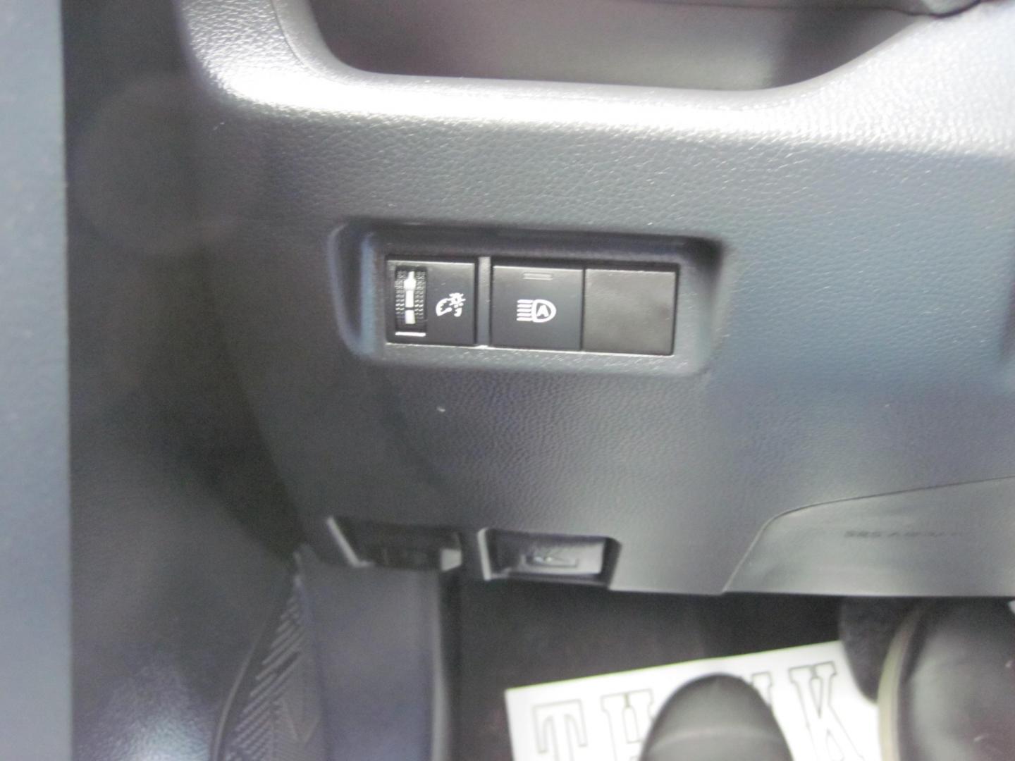 2023 silver /gray Toyota RAV4 XLE AWD (2T3P1RFV5PW) with an 2.5L L4 DOHC 16V engine, 8A transmission, located at 9530 Old Seward Highway, Anchorage, AK, 99515, (907) 349-3343, 61.134140, -149.865570- Photo#11
