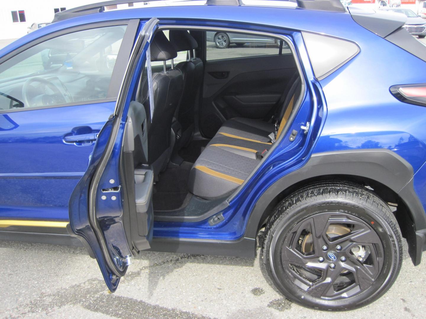 2025 blue /gray Subaru Crosstrek Sport (4S4GUHF69S3) with an 2.0L L4 DOHC 16V engine, CVT transmission, located at 9530 Old Seward Highway, Anchorage, AK, 99515, (907) 349-3343, 61.134140, -149.865570 - LOW MILES ON THIS 2025 SUBARU CROSSTREDK SPORT COME TAKE A TEST DRIVE- Photo#7